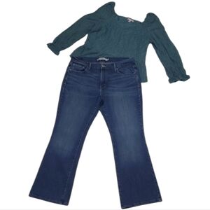 Levi's 515 Bootcut Jean High Waist Rise Distressed Whiskered Dark Wash Flare Y2K